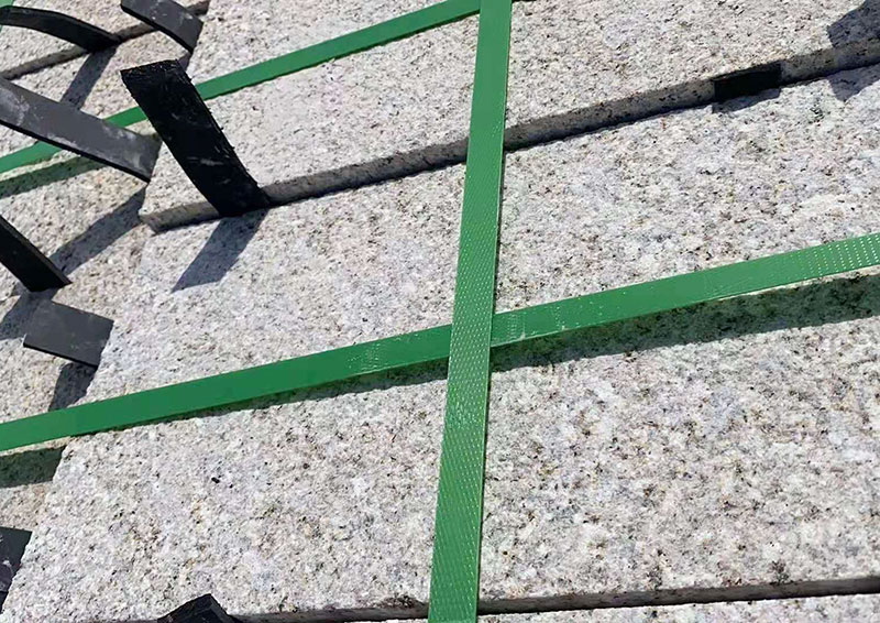 白锈石